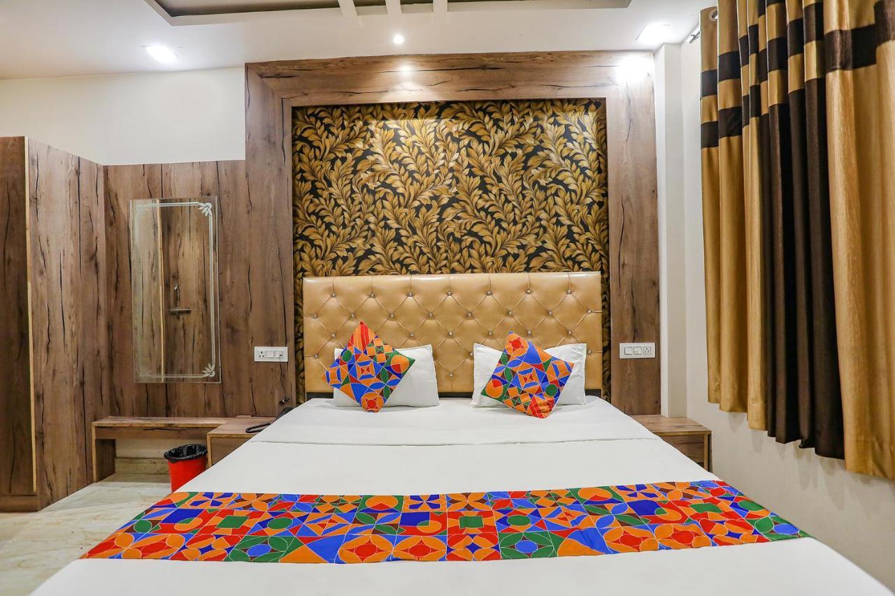 Hotel Fabexpress Shri Ram Kashi Allāhābād Junction Exteriér fotografie