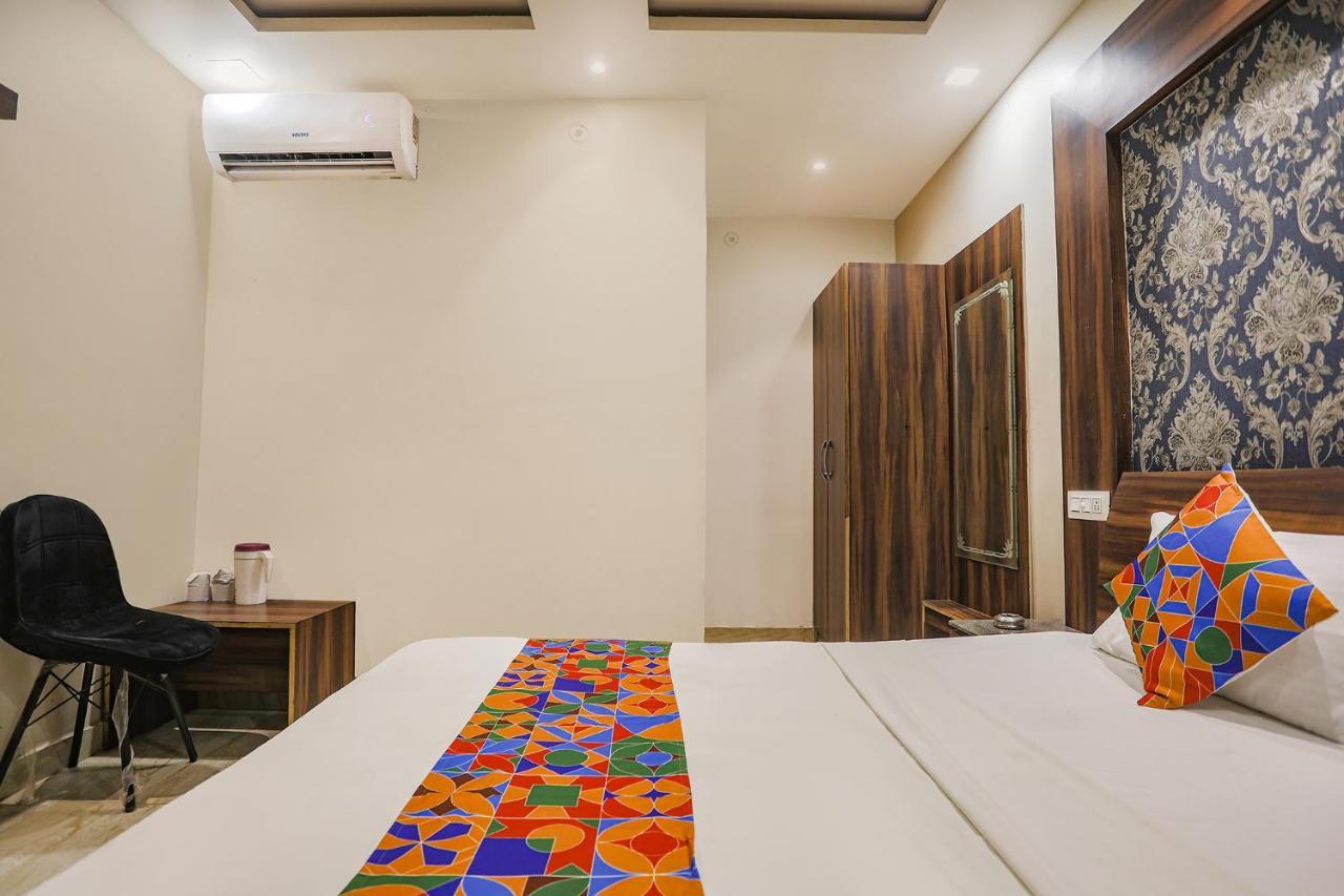Hotel Fabexpress Shri Ram Kashi Allāhābād Junction Exteriér fotografie